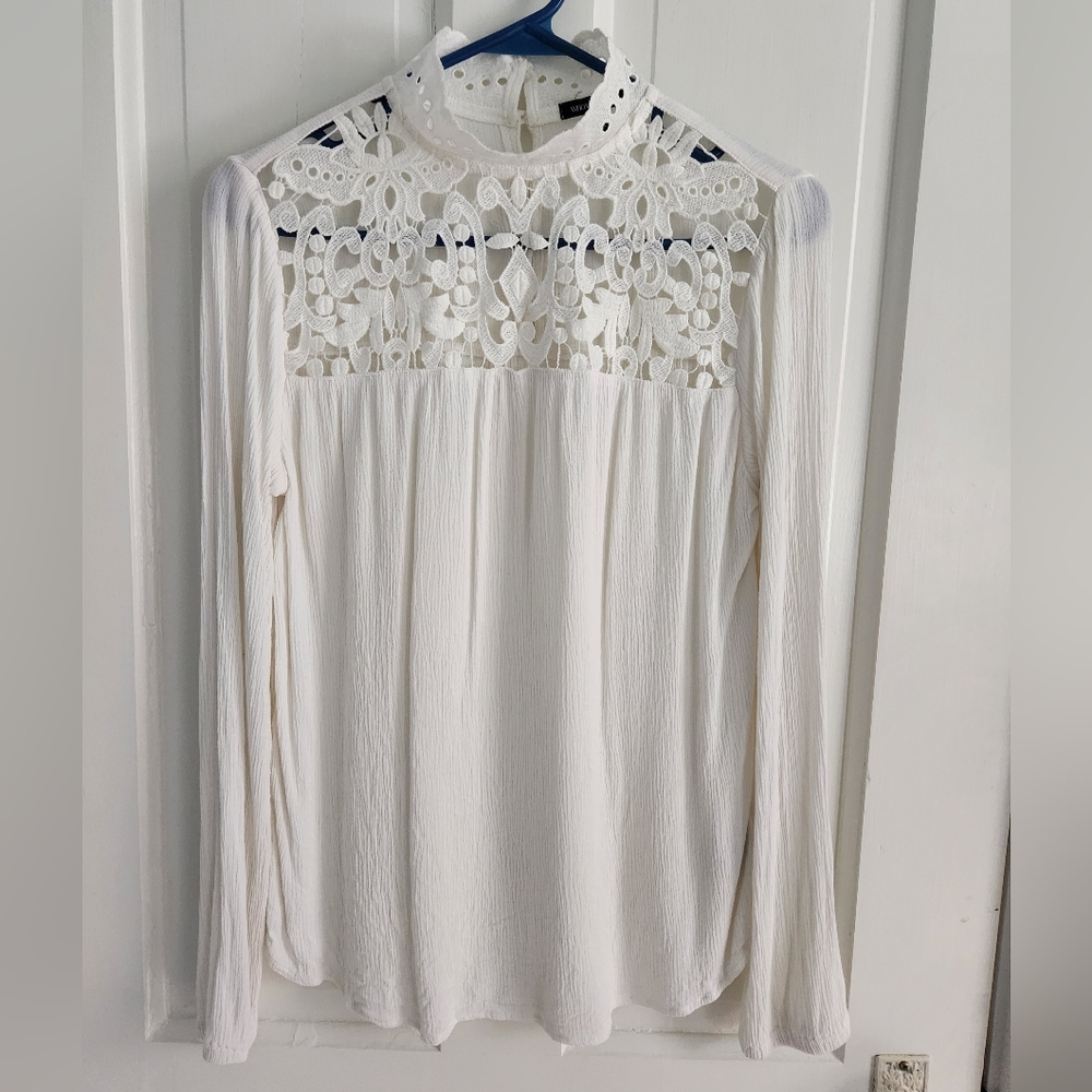 Who What Wear White Top, Xs, long sleeve